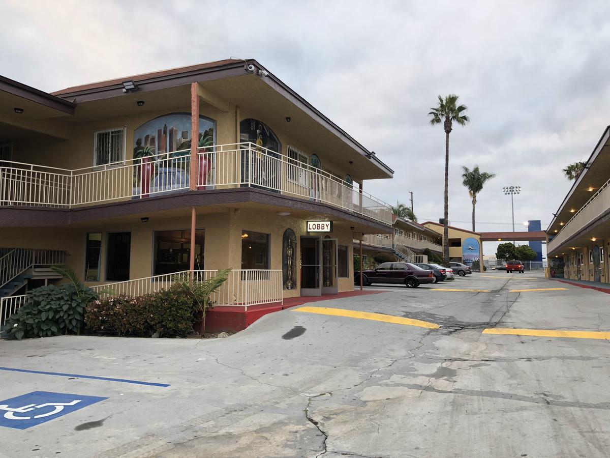 Los Angeles Inn & Suites - Lax West Athens Buitenkant foto